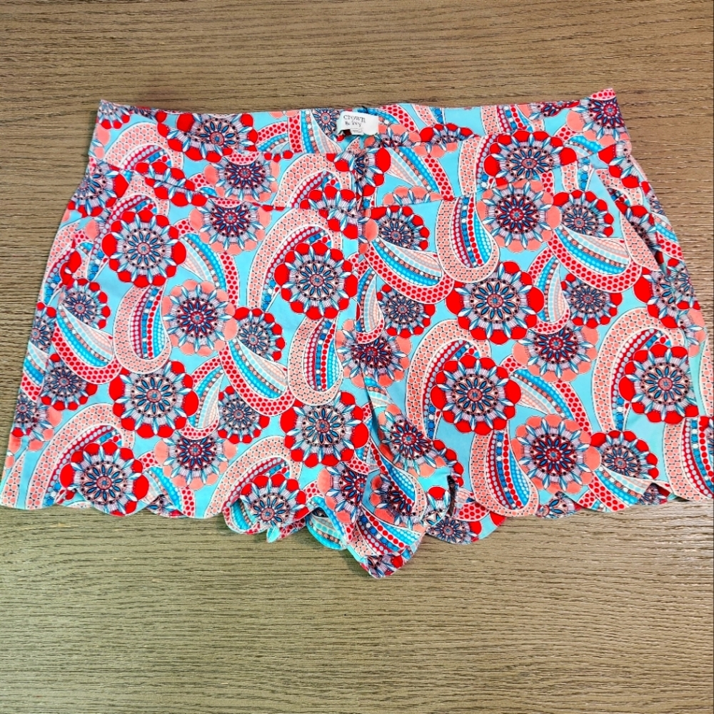 Crown and Ivy shorts